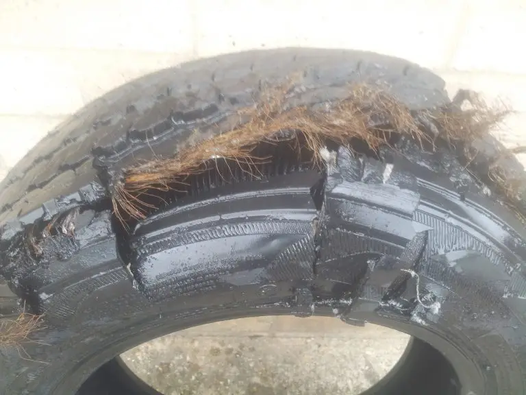 Mototyres 2 u Caravan blowout damaged tyre
