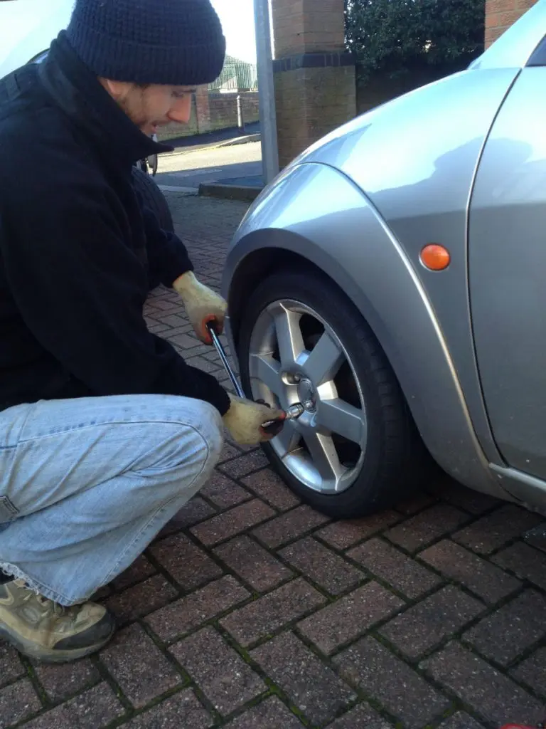 Mototyres 2 u mobile puncture repair Ford StreetKA in Spalding, Lincolnshire