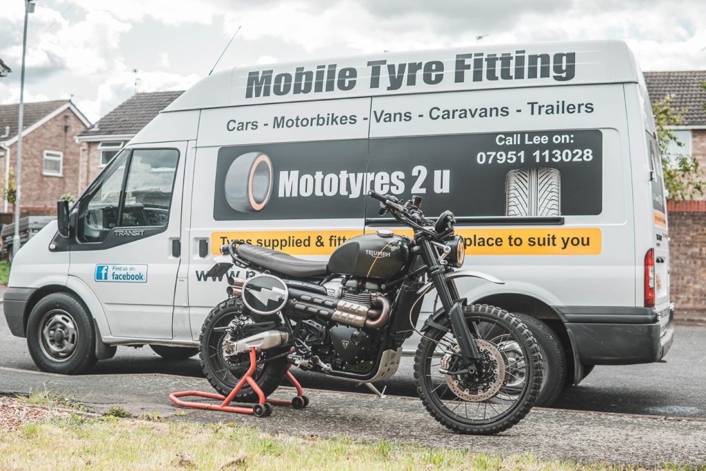 Mototyres 2 u mobilr motorcycle tyre fitting service van Lee Cooper Lincolnshire Spalding