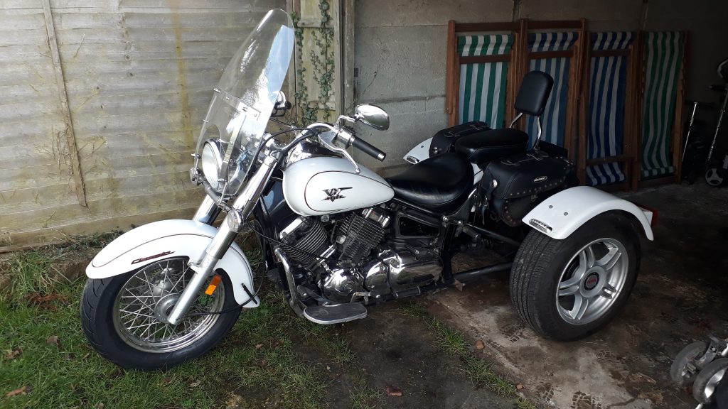 Mototyres 2 u mobile tyre fitting trike